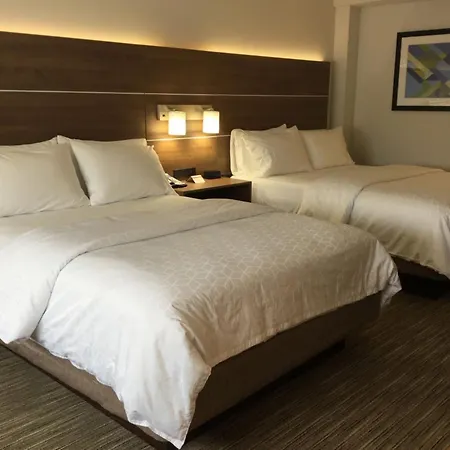 Holiday Inn Express Easton By Ihg Exterior photo