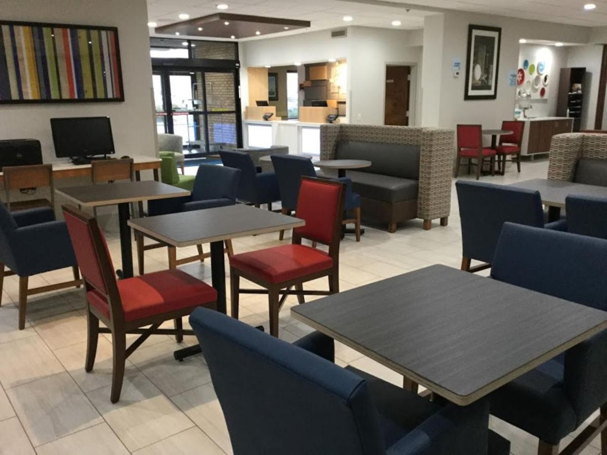 Hotel Express By Ihg