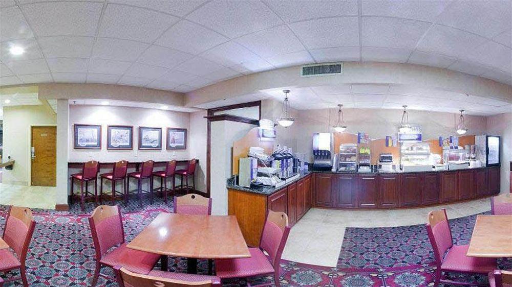 Express By Ihg Hotel 3*