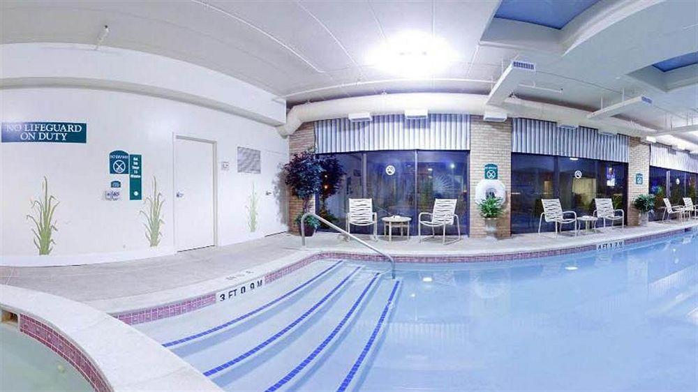 Express By Ihg Hotel 3*