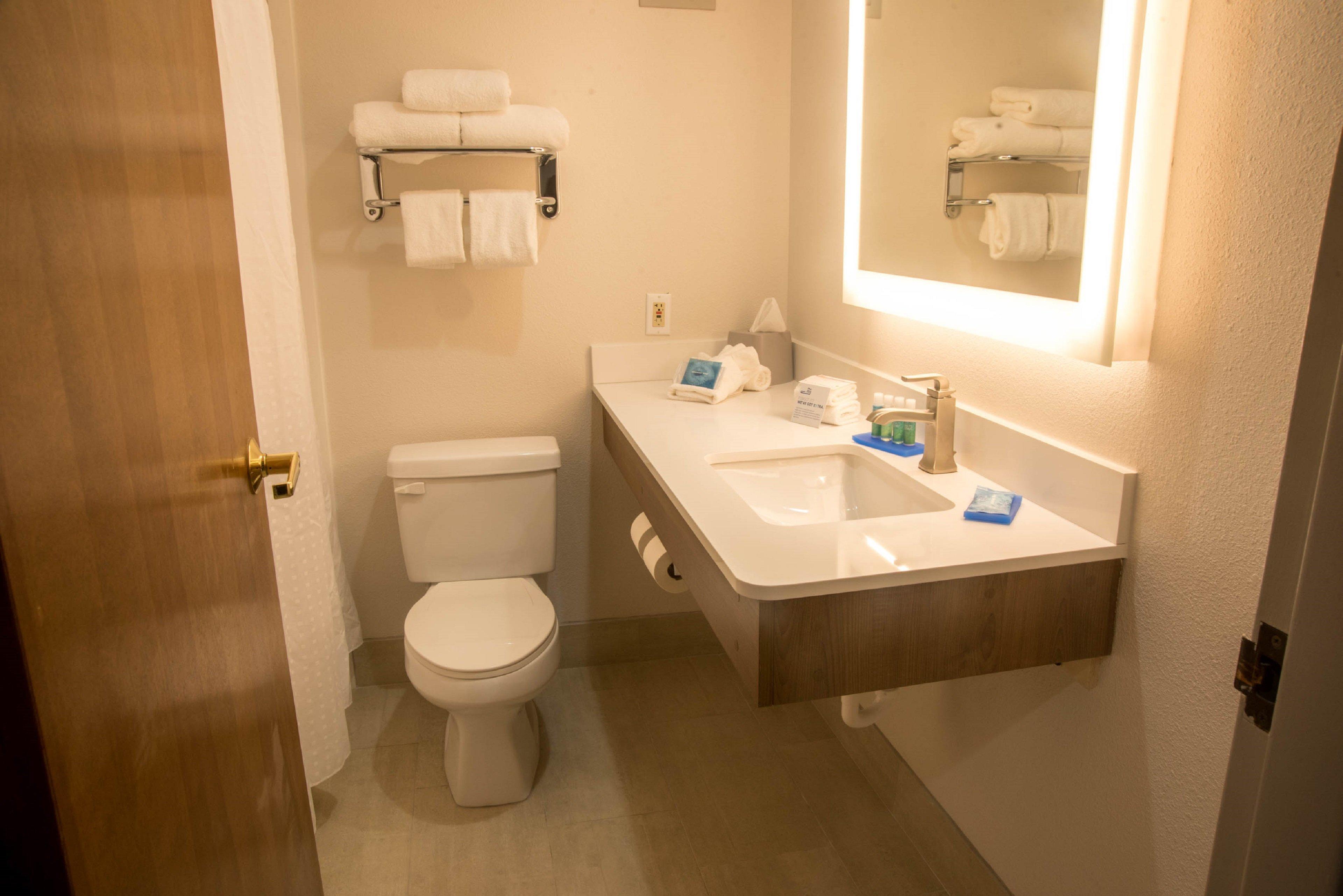 Express By Ihg Hotel 3*